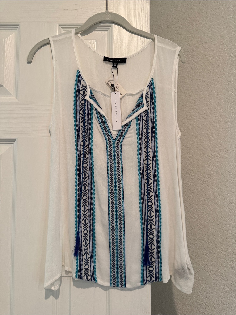 Sleeveless top